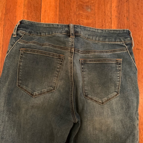 Jeans - Picture 3 of 3